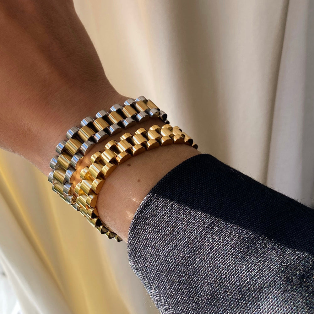 Anisa Sojka - Gold Chunky Watch Band Bracelet